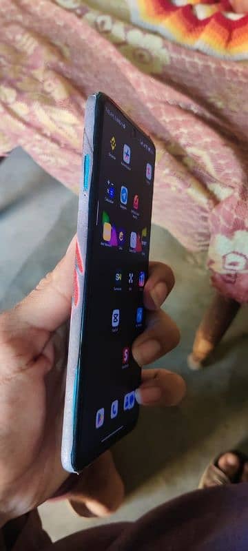 Redmi note 9 pro,6 GB ram,128gb memory 1