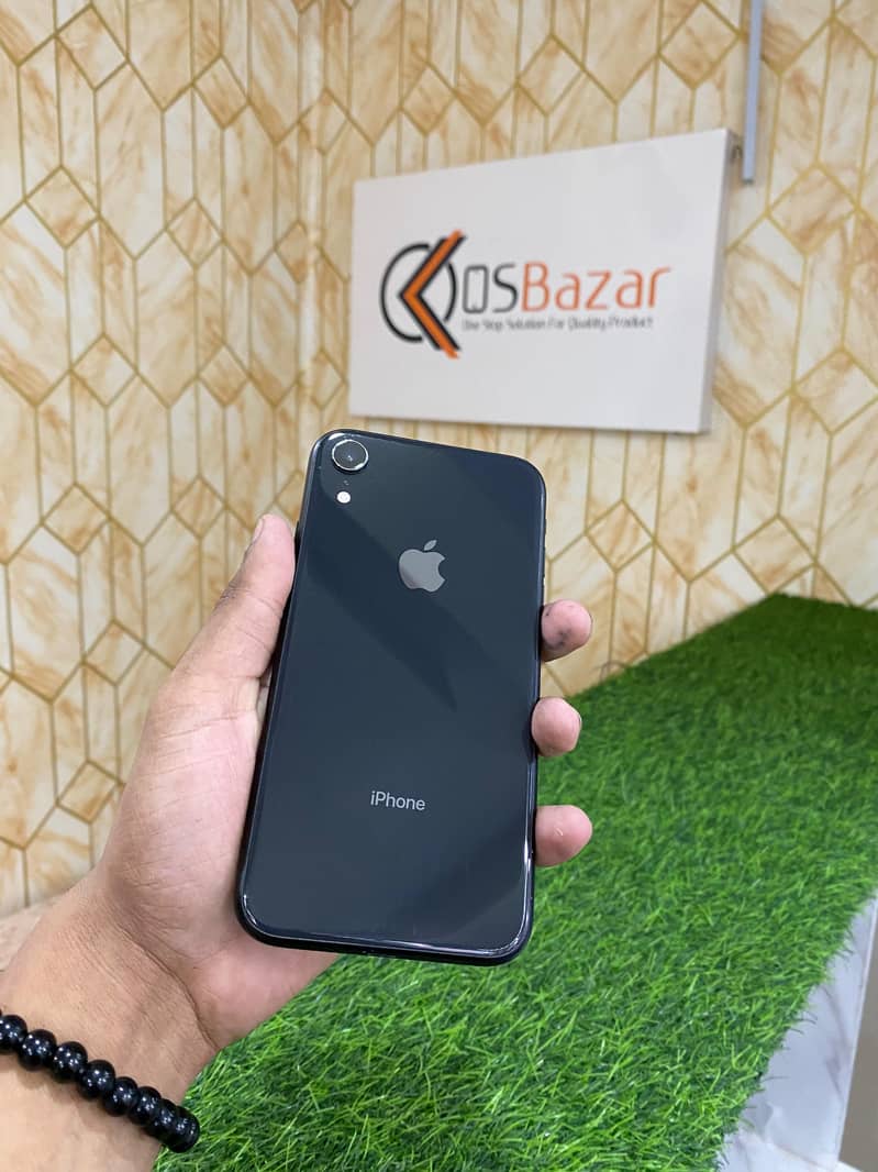 Iphone XR 128gb Non Pta Factory Unlock 0