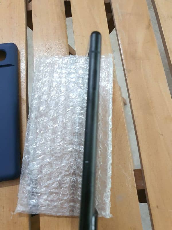 Google pixel 6 10/10 8/128gb 4 months sim working non active 5