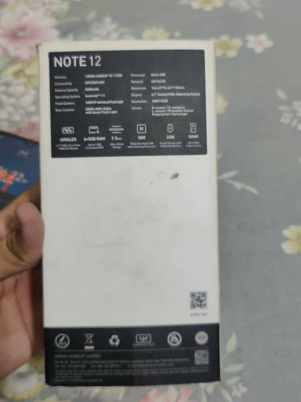 Infinix note 12 mint condition with box and charger. 6