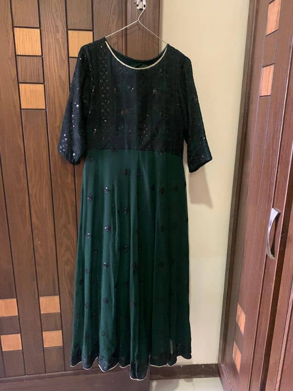 Green floor touch maxi woth dupatta and flapper 0