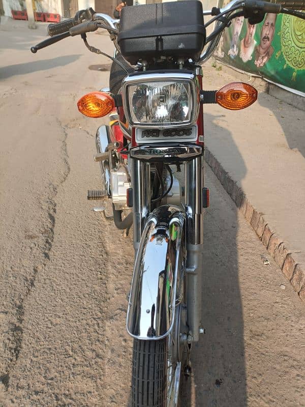 CG 125 HONDA 25 MODEL 1500KM DRIVE 4