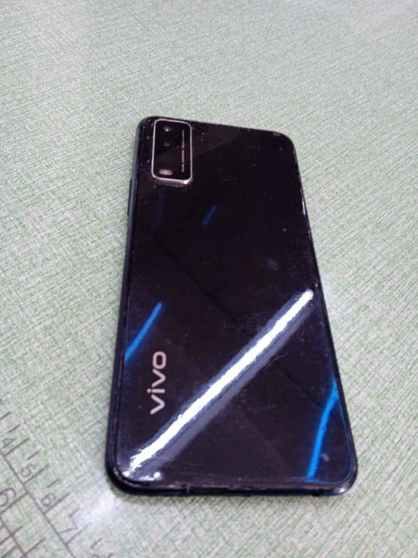 vivo y12 4