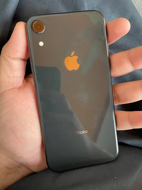 iPhone XR for sale 64 gb 1