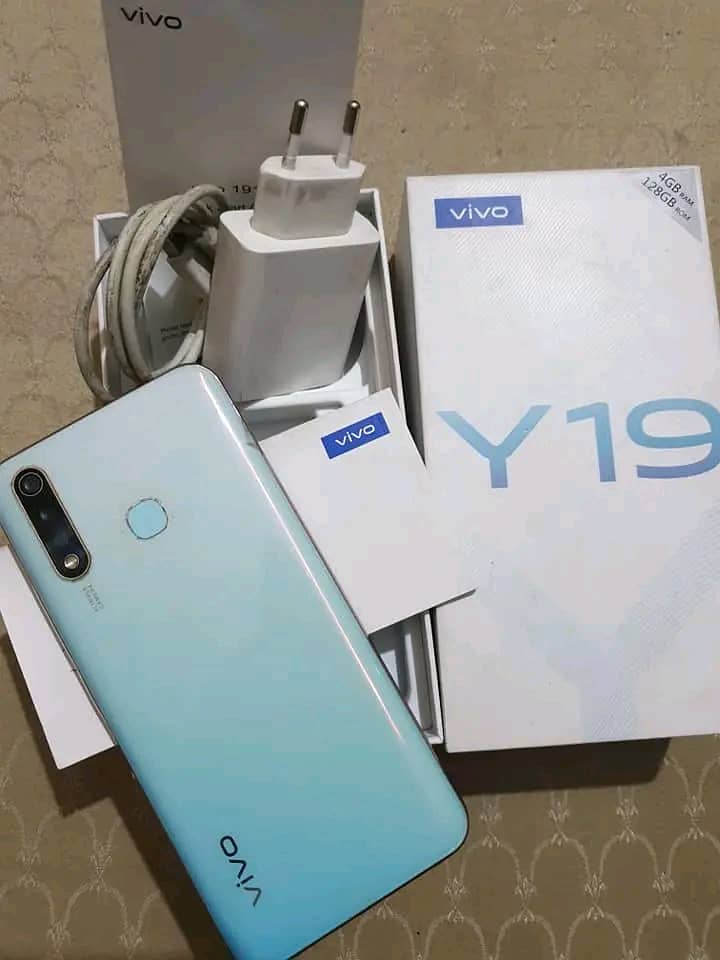 Vivo Y19 mobile phone 4.128 GB 0