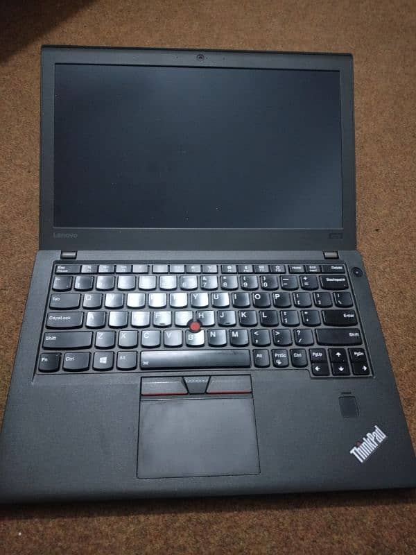 Lenovo Core i5 7th gen 16/256 2