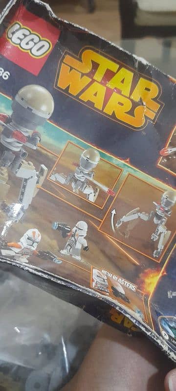 Lego books, starwars and random peices lot! 15