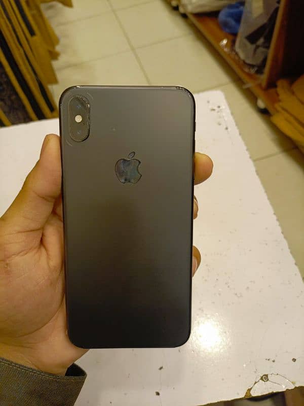 I'm selling my I Phone XS MAX 0