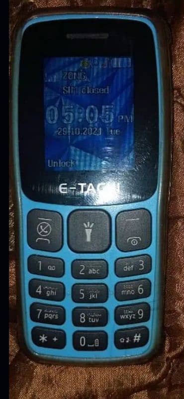 E-Tachi buttons wala mobile for sale good condition. 1