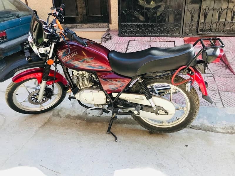 Suzuki 150 2021 Model 2022 Registration 1