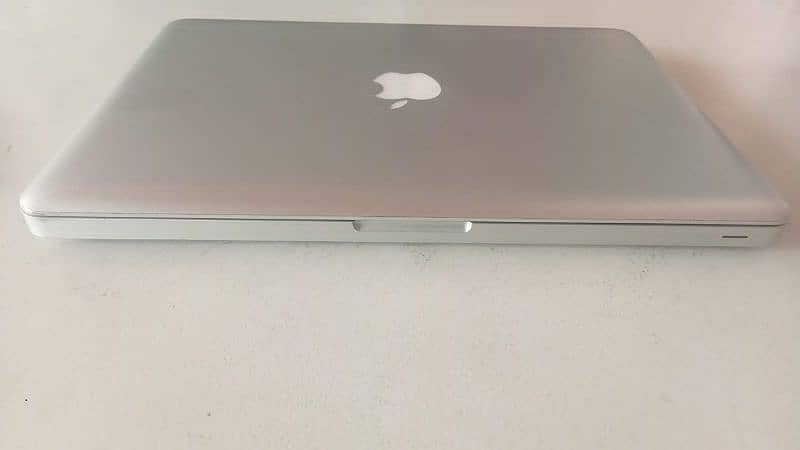 Macbook pro mid 2012 11