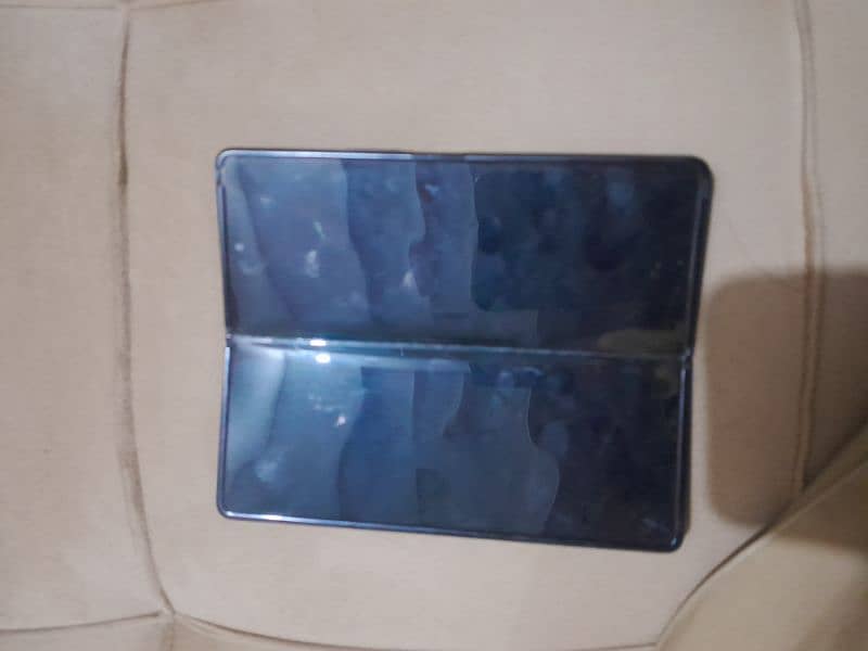 Samsung galaxy z fold 2 good mobail 2