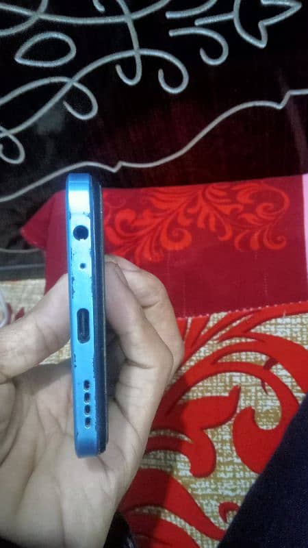 vivo y35 contact number 03112881673 4