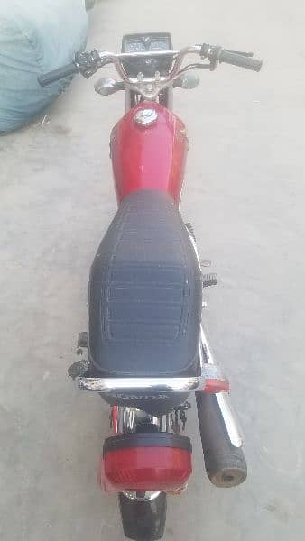 Honda cg 125 special edition red Karachi registration 13