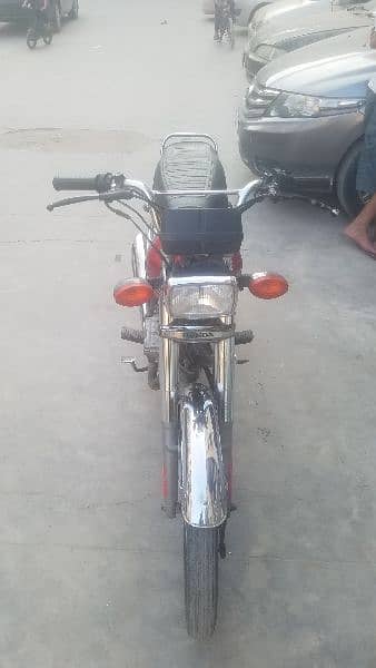 Honda cg 125 special edition red Karachi registration 14