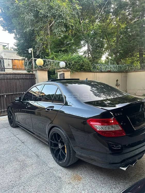 Mercedes Benz C Class C63 AMG 2008 3