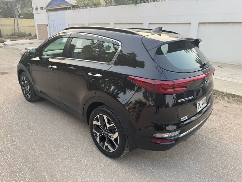 KIA Sportage 2022 3