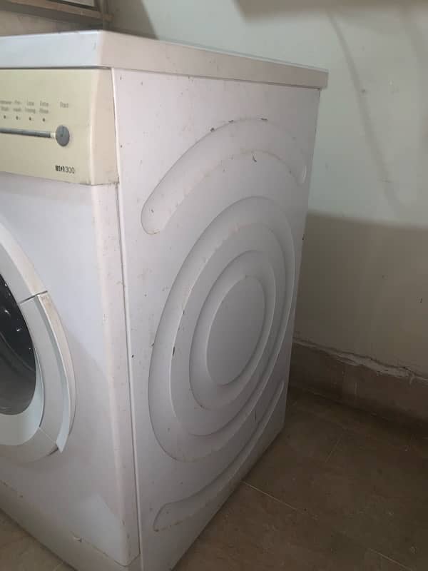 SIEMENS fully automatic washing machine Front load 4