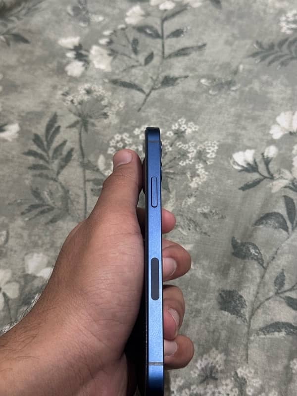 iPhone 12 JV 128GB 4