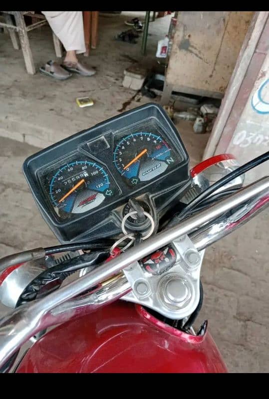 honda 125 self start 4