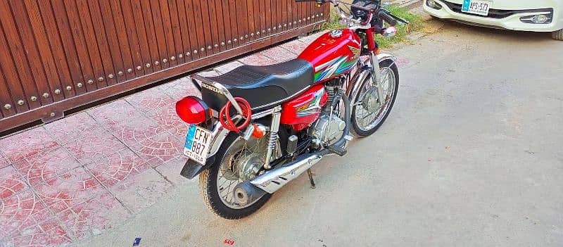 Honda CG 125 (Islamabad registered) 6