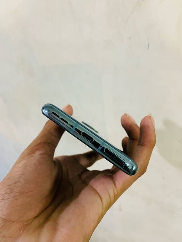 one plus 9 pro Dual sim 1