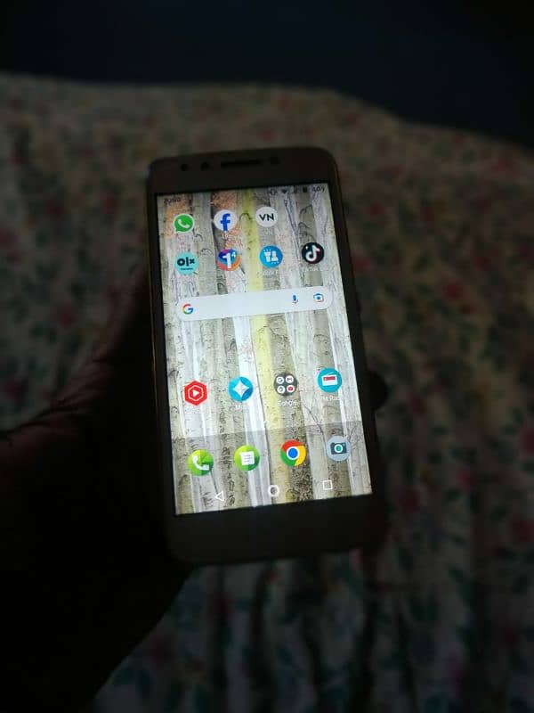 Moto E4 good condition official PTA approve 2