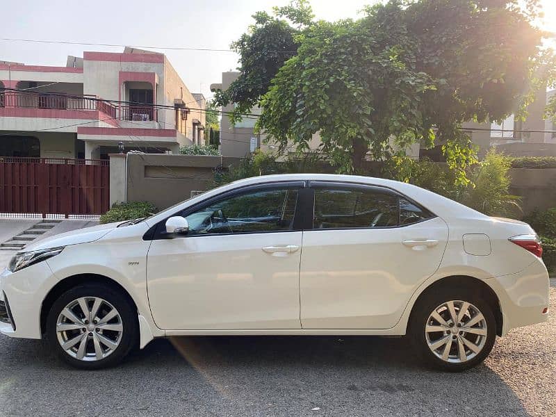 Toyota Corolla GLI 2019 auto 6