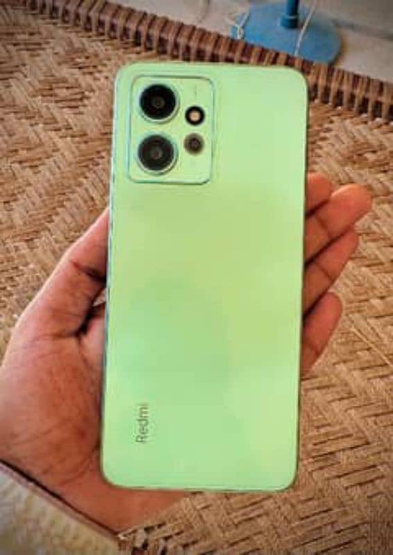 Redmi note 12 pro compalet Saman hai  31man  finally dedunga. . . 1