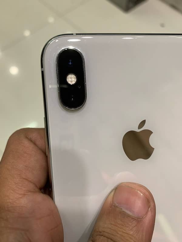 Iphoe Xs Max 10