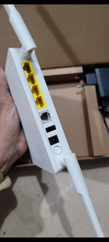 Router HG 8546M Fiber xpon gpon new box pack 2