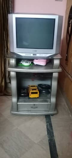 Flat screen Sony TV with matching trolley