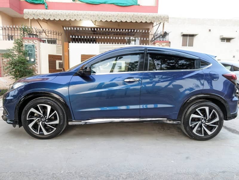 Honda Vezel Hybrid RS Honda Sensing 2017 3