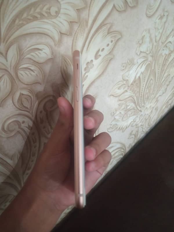 iPhone 8 non pta 2