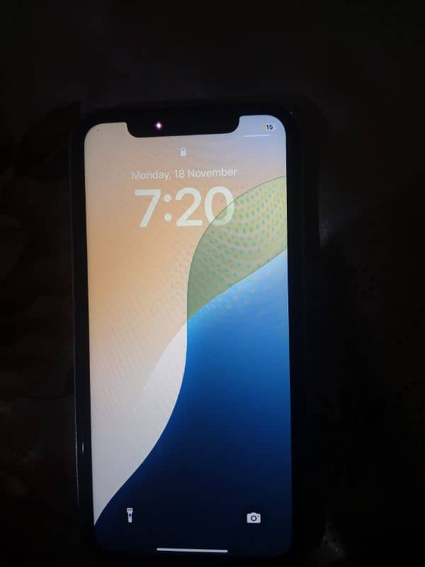 Iphone XR convert to 13 pro max non pta ( factory unlocked ) 1