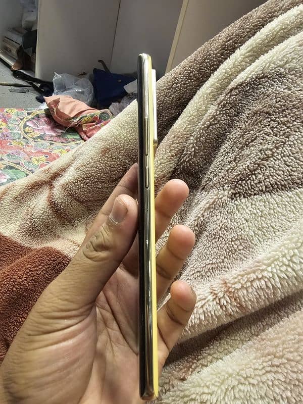 Infinix Note 40 Pro 10/10 Condition 5