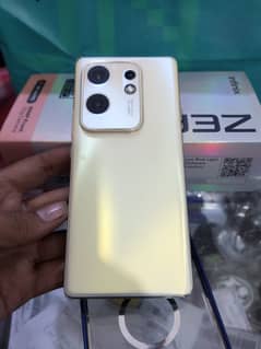 infinix Zero 30 8+8GB  256GB PTA Approved