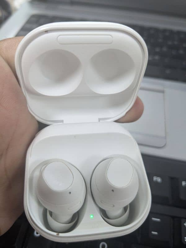 Samsung Buds FE 0