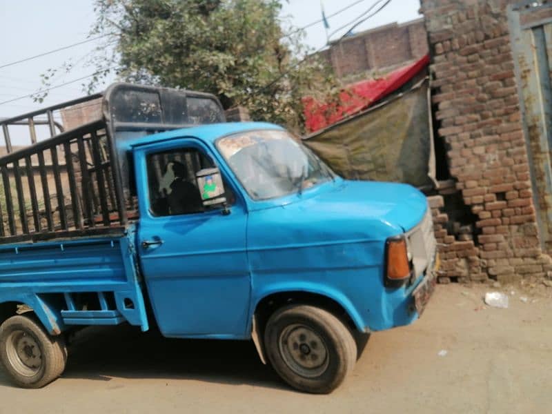 Foard Loader Van For sale perfect Vehicle Load capacity 4000 KG 7