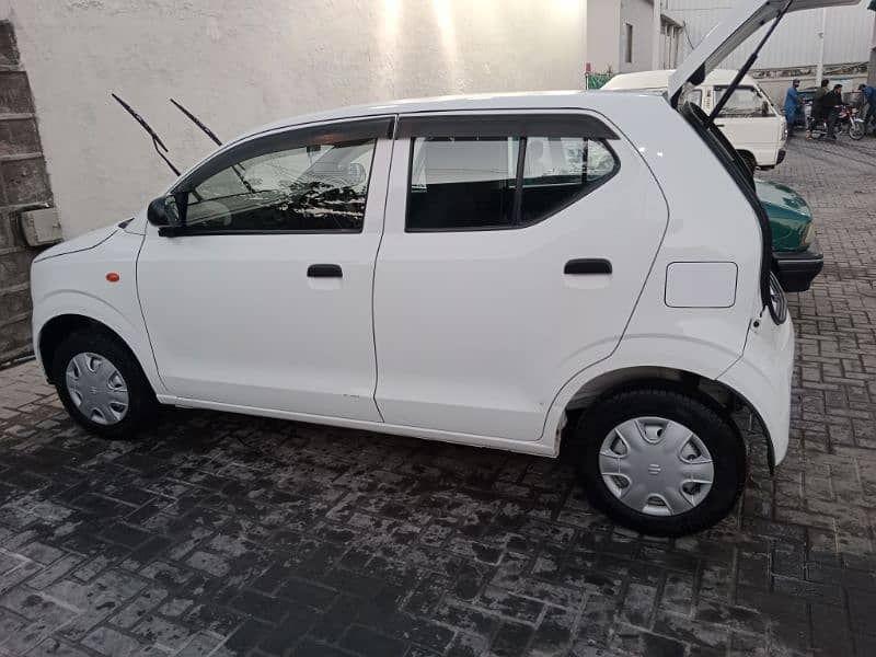 Suzuki Alto 2020 4