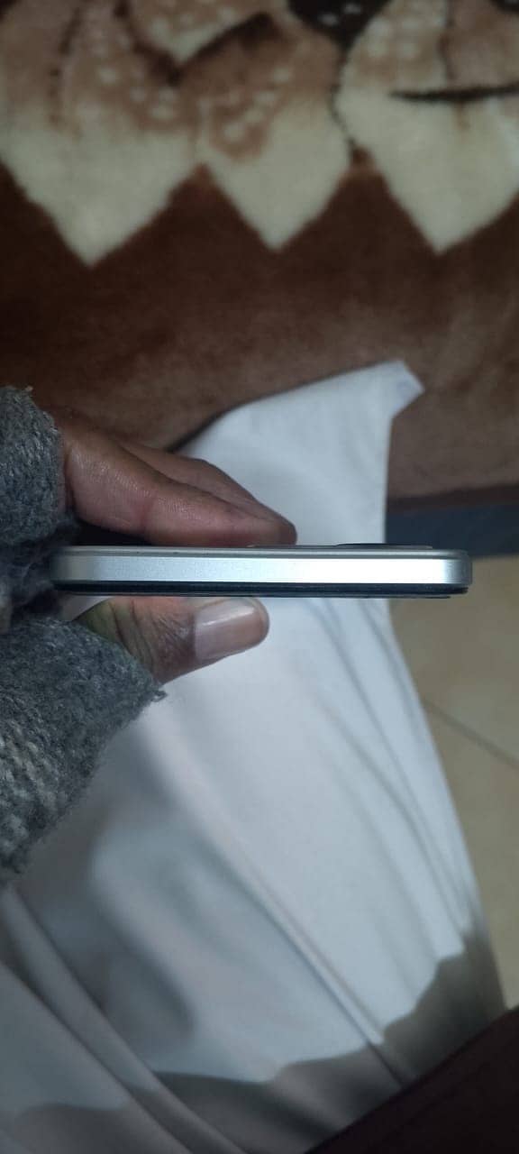 Infinix Note 12 lush condition 4