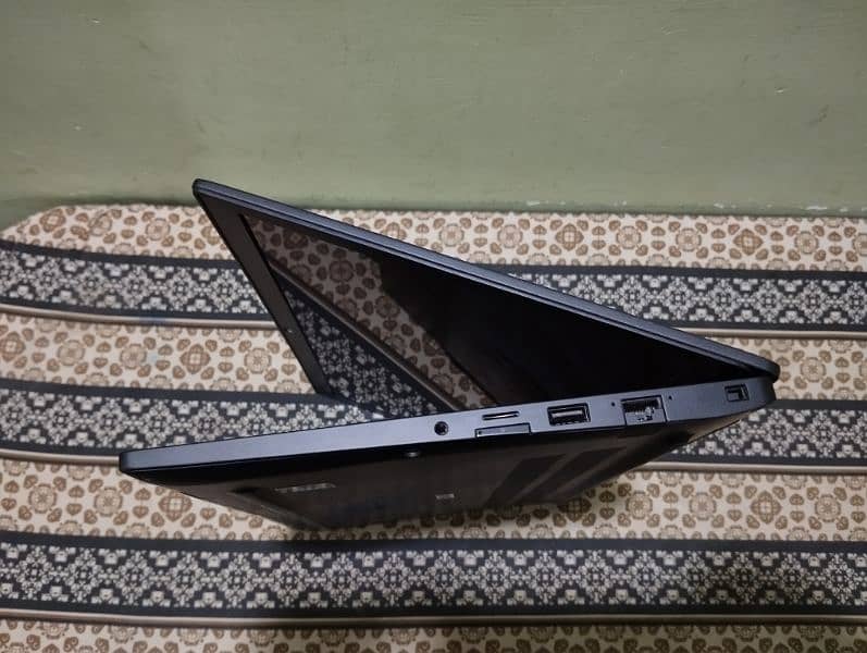 Dell Latitude 7490 Core i5 8th Gen (16gb/512gb) 7