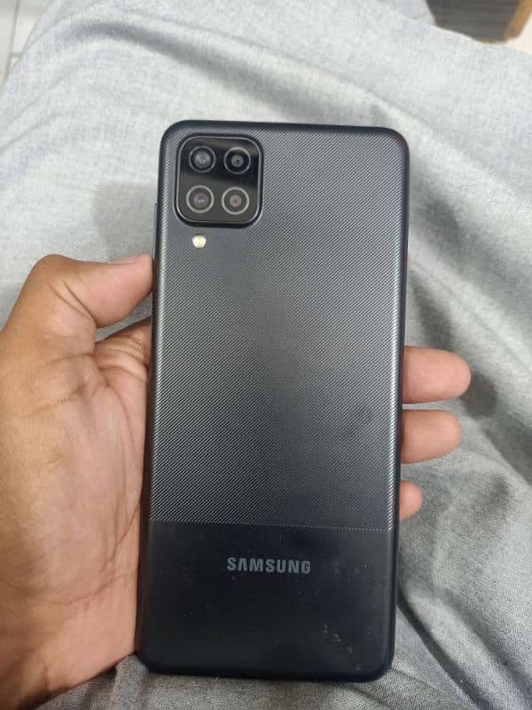 Samsung A12 0