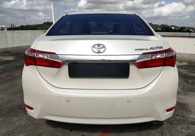 Toyota Corolla GLI 2016 1