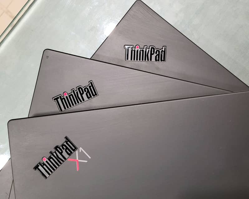 ThinkPad X1 Carbon Gen 8 (i5-10th Gen) - 16GB RAM I 256GB SSD 4