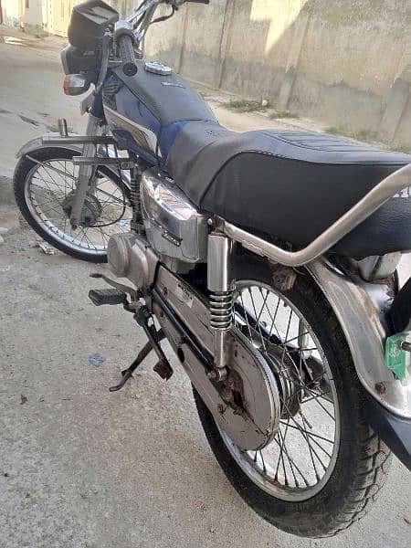 Good condition 125 bike 1