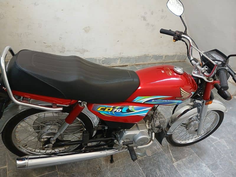 Honda CD70 8