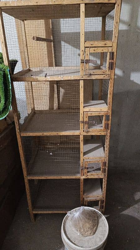 5 portion wooden cage 7