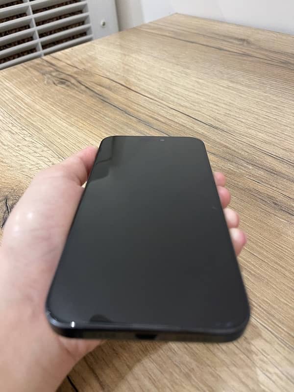 Iphone 15 pro max PTA APPROVED 7