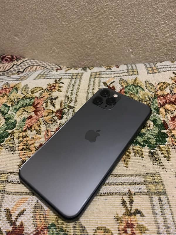 iPhone 11 Pro (space gray) 0